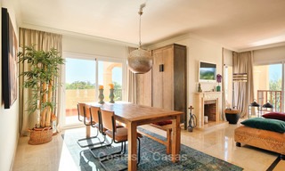 Stunning penthouse apartment for sale in a luxury complex, front line golf with sea views - Marbella - Estepona 8878 