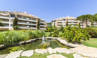 Timeless luxury apartments for sale with sea views on the Golden Mile, between Puerto Banus and Marbella 22543 