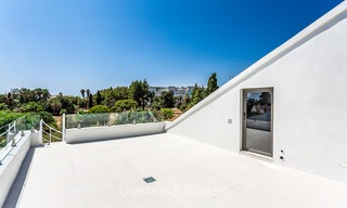 Exquisite modern luxury villa for sale, beachside Puerto Banus, Marbella 9571 