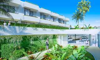Gorgeous new modern townhouses for sale, within walking distance of the beach and amenities in Fuengirola, Costa del Sol. Last units! 9494 