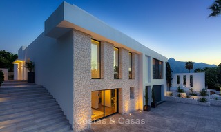 Opulent modern contemporary luxury villa for sale in the Golf Valley of Nueva Andalucia, Marbella 10432 