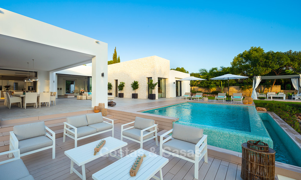 Opulent modern contemporary luxury villa for sale in the Golf Valley of Nueva Andalucia, Marbella 10433