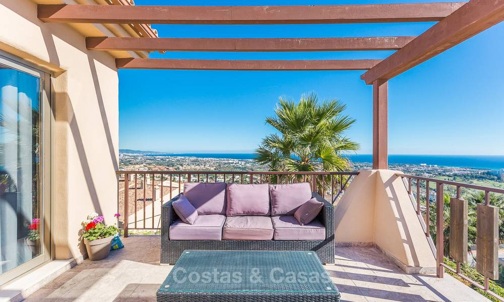 Luxury penthouse apartment with amazing panoramic sea and mountain views for sale, Benahavis, Marbella 10539