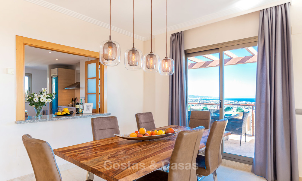 Luxury penthouse apartment with amazing panoramic sea and mountain views for sale, Benahavis, Marbella 10540