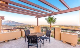 Luxury corner penthouse apartment with stunning panoramic sea, golf and mountain views for sale, Benahavis, Marbella 10574 