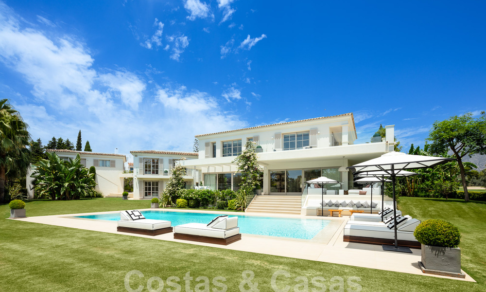 Prestigious luxury villa on an exceptional location for sale, frontline golf, sea views and ready to move in - Nueva Andalucia, Marbella 57167