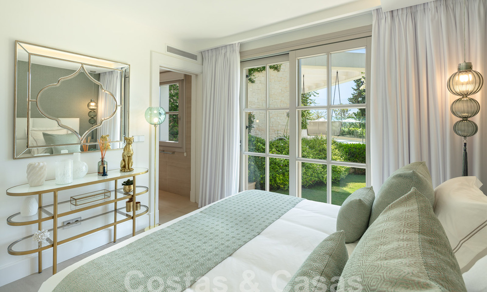 Prestigious luxury villa on an exceptional location for sale, frontline golf, sea views and ready to move in - Nueva Andalucia, Marbella 57186