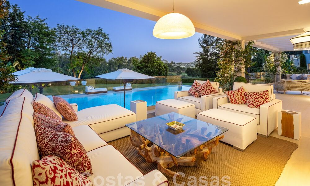 Prestigious luxury villa on an exceptional location for sale, frontline golf, sea views and ready to move in - Nueva Andalucia, Marbella 57203