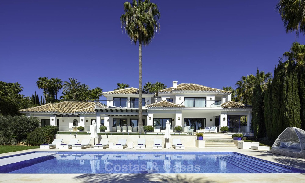 Outstanding modern luxury villa with amazing golf and sea views for sale in the heart of Nueva Andalucía, Marbella 12091