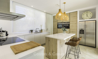 Newly built beach side luxury villa in contemporary style for sale, move-in ready, Marbella - Estepona 16591 
