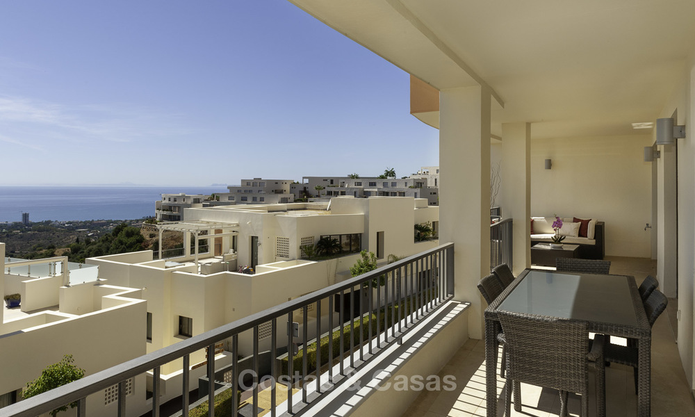 Modern move-in-ready 3-bed luxury apartment with sea and mountain views for sale in Marbella 16873