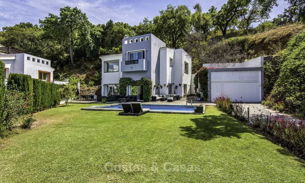 Modern detached luxury villa on a large plot in a peaceful country estate for sale, Marbella East 18127