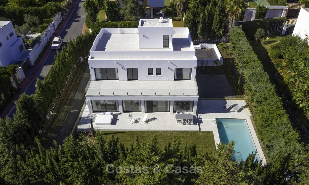 Contemporary villa for sale, furnished and move-in ready, Golf valley, Nueva Andalucia, Marbella 19275