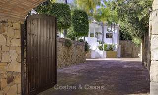 Charming Italian rustic villa on a double plot for sale, completely renovated, Marbella - Estepona 19319 