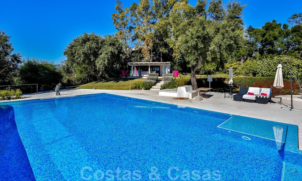 Masterpiece luxury villa on a massive plot and with amazing 360º panoramic views for sale, East Marbella 19808