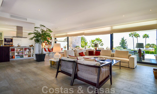 Modern luxury villa with panoramic sea views for sale in the prestigious Golden Mile of Marbella 20987 