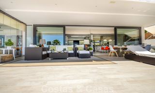 Modern luxury villa with panoramic sea views for sale in the prestigious Golden Mile of Marbella 21010 