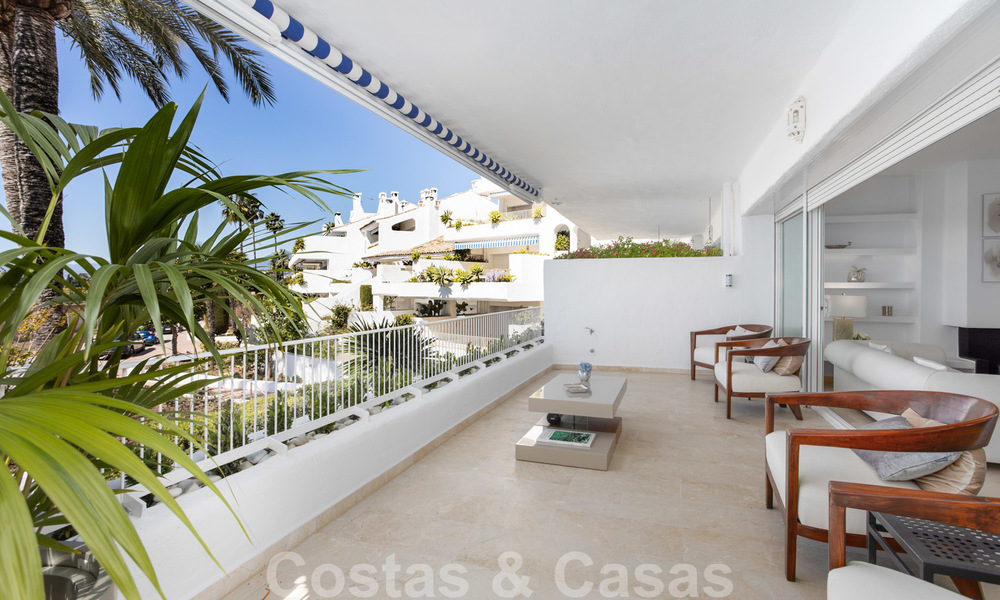 Superb luxury penthouse apartment for sale, with fantastic sea views and within walking distance to the beach, East Marbella 22240
