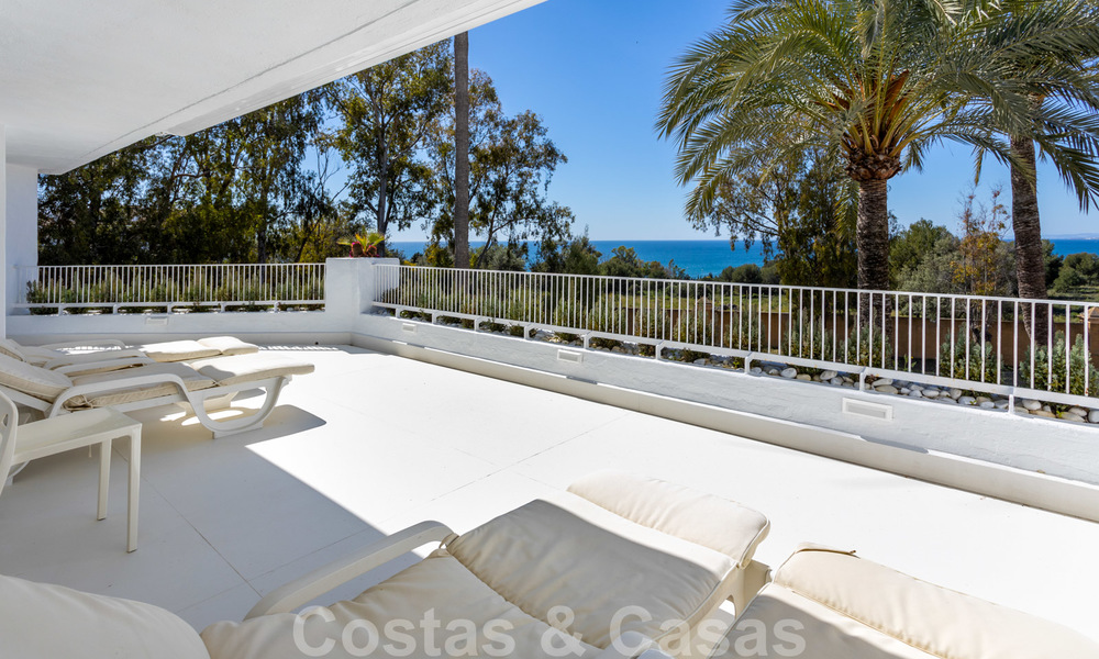 Superb luxury penthouse apartment for sale, with fantastic sea views and within walking distance to the beach, East Marbella 22265