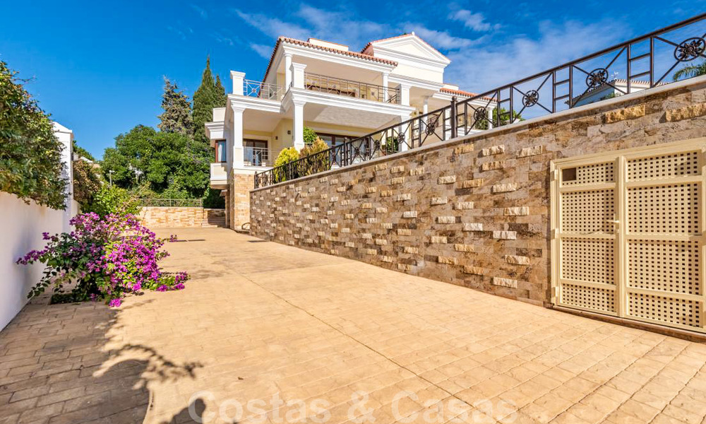 Beautiful modem-Mediterranean luxury villa for sale, close to the beach and amenities, East Marbella 22311
