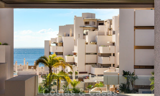 Modern apartment for sale in a frontline beach complex with sea views between Marbella and Estepona 25616 