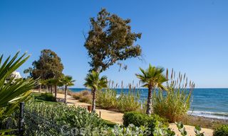 Modern apartment for sale in a first line beach complex with sea view, between Marbella and Estepona 25743 