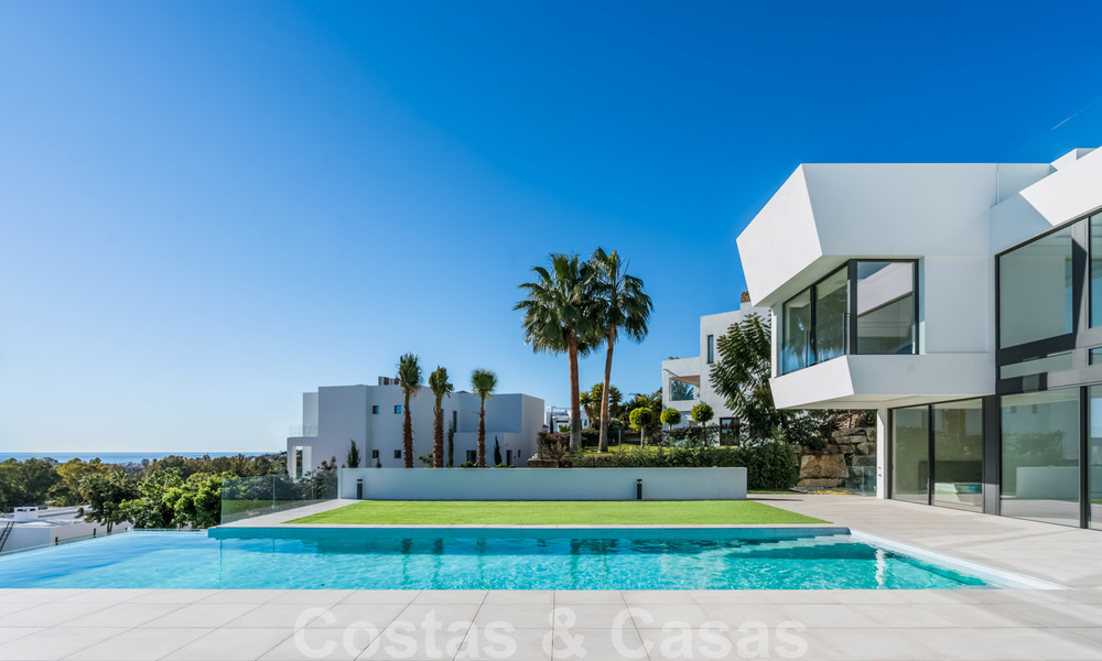 New impressive contemporary luxury villa for sale with stunning golf and sea views in Marbella - Benahavis 25796