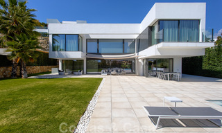 Ready to move in new modern luxury villa for sale, located directly on the golf course in Marbella - Benahavis 35399 
