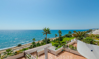 Penthouse apartment for sale, first line beach with panoramic sea view in Estepona 26171 