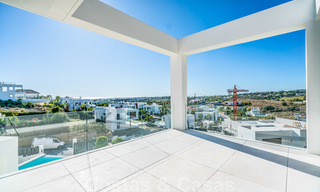 Brand new modern luxury villa for sale in Nueva Andalucia, Marbella 26441 