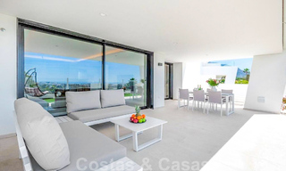 Spacious modern 3-bedroom luxury flat for sale with sea views and ready to move in, Nueva Andalucia, Marbella 28912 