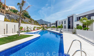 Spacious modern 3-bedroom luxury flat for sale with sea views and ready to move in, Nueva Andalucia, Marbella 28917 