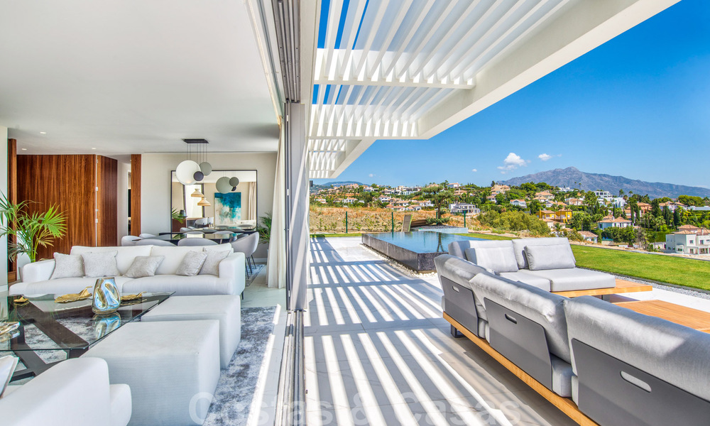 Spacious newly built apartment for sale with private pool in a gated resort in Benahavis - Marbella 29049