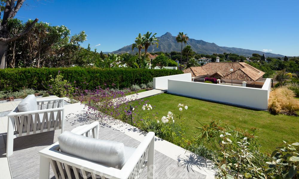 Stylish renovated villa for sale with beautiful views of the mountain range in Nueva Andalucia - Marbella, walking distance to amenities 30292