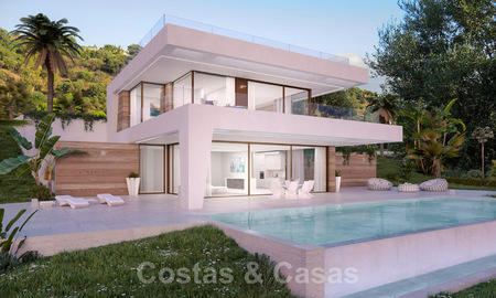 Modern new build villa for sale, directly on the golf course with panoramic golf, mountain and sea views in Estepona 30870