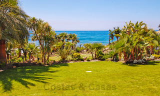 Exclusive apartment for sale with sea views in a frontline beach complex on the New Golden Mile, Marbella - Estepona 30938 