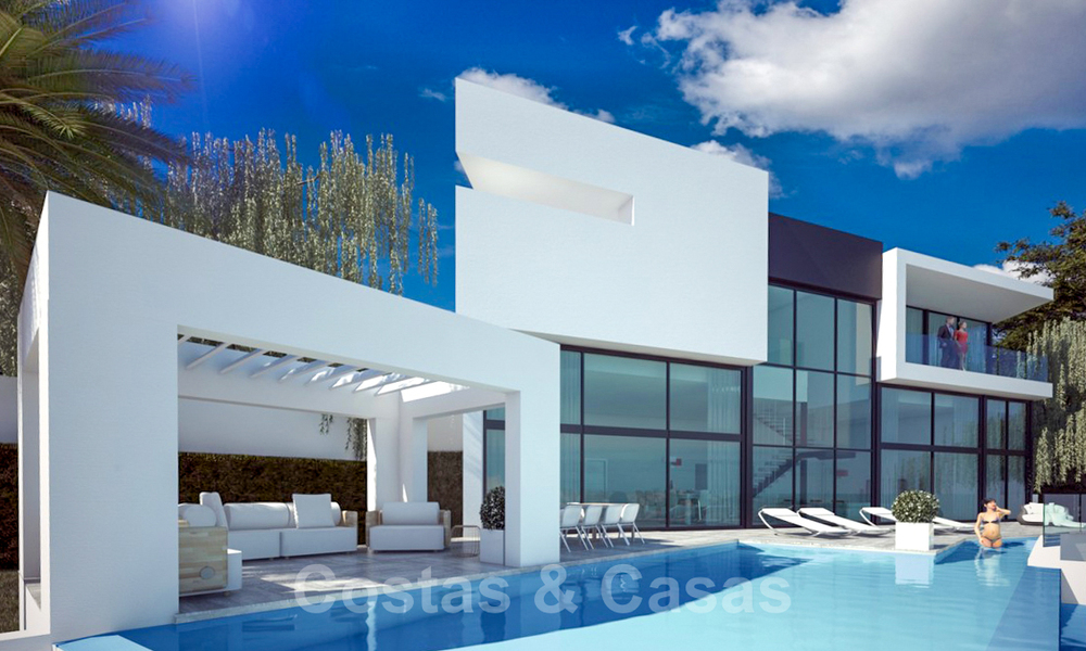 Move in ready! New modern style villa for sale with stunning open sea views in Marbella, close to the beaches and centre 32315