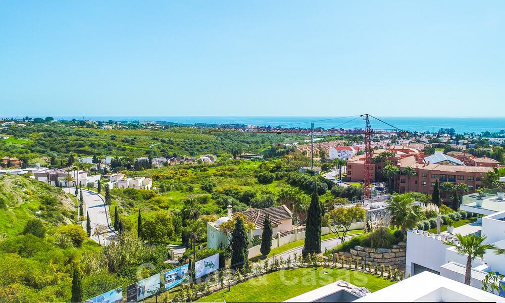 Modern new villa for sale with sea views in a five star golf resort in Marbella - Benahavis 34601