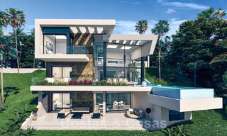 Modern new build luxury villa for sale right on the golf course near Estepona center 35050 