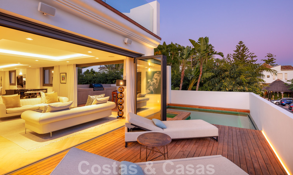 Second line beach luxury villa for sale in Puente Romano, Golden Mile, Marbella 35635