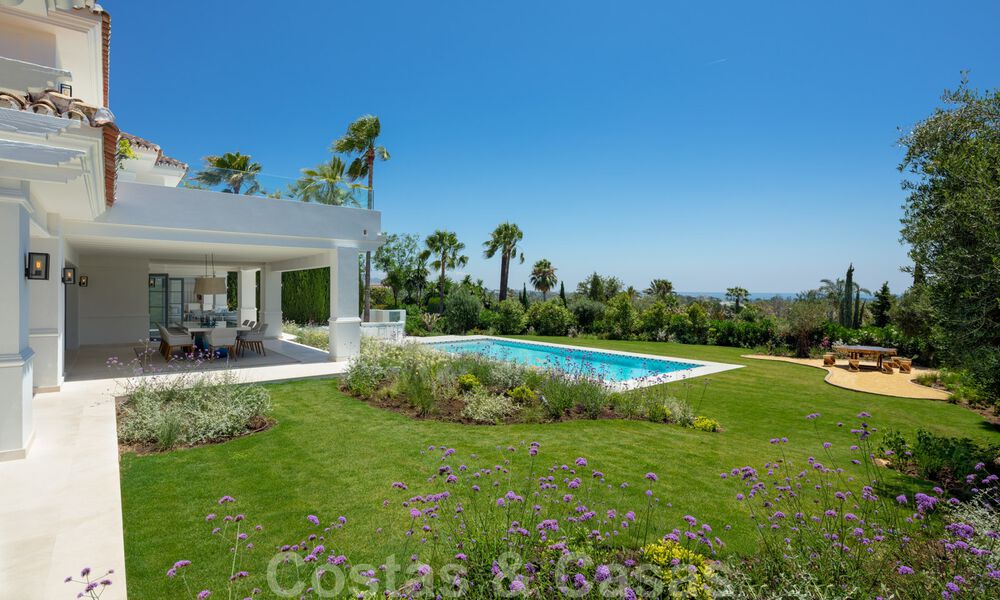Very spacious luxury villa for sale in a Mediterranean style with a contemporary design interior in the Golf Valley of Nueva Andalucia, Marbella 36524