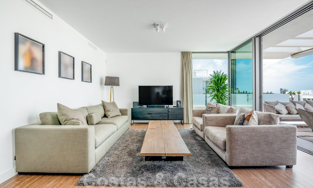 Ready to move in, modern designer 3 bedroom penthouse for sale within a luxury residential area in Marbella - Estepona 36724