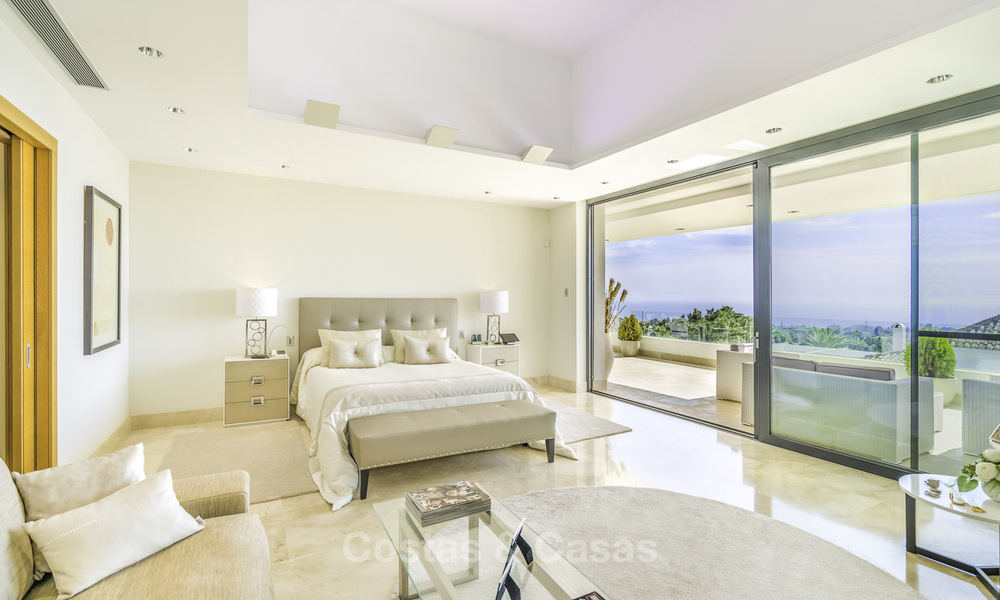 For sale in La Reserva de Sierra Blanca in Marbella: modern apartments and penthouses 36783