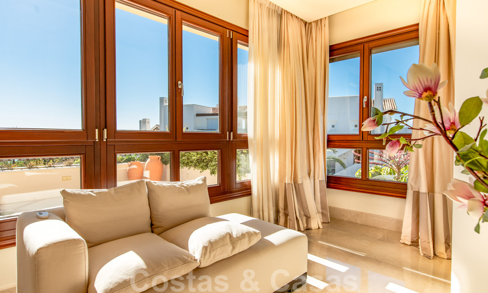 Stylish frontline beach penthouse for sale in Mediterranean style with sea views in Los Monteros, Marbella 38098