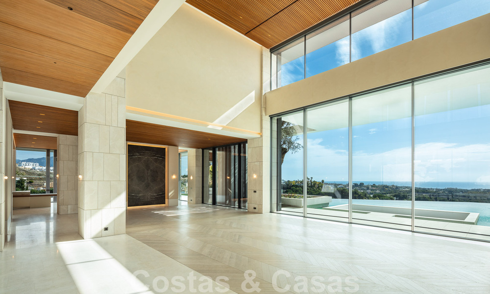 New, modern, majestic villa for sale, frontline golf with panoramic views in five-star golf resort in Marbella - Benahavis 52348