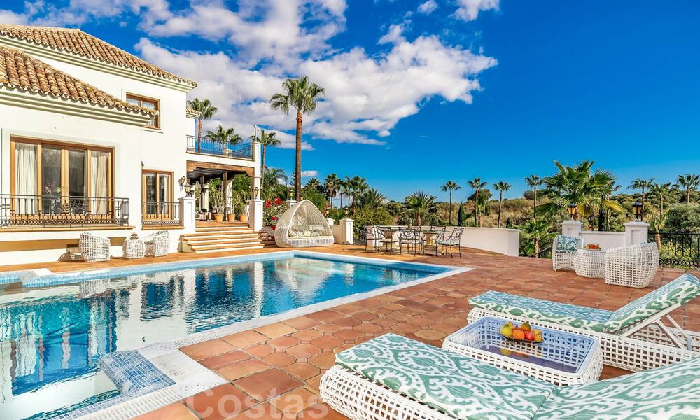Majestic, palatial estate for sale with guesthouses and surrounded by golf courses in Benahavis - Marbella 39002