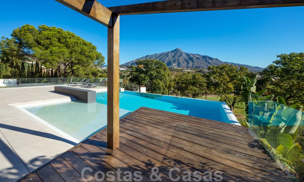 Contemporary, luxury villa for sale, frontline Las Brisas golf with stunning views in Nueva Andalucia, Marbella 39244