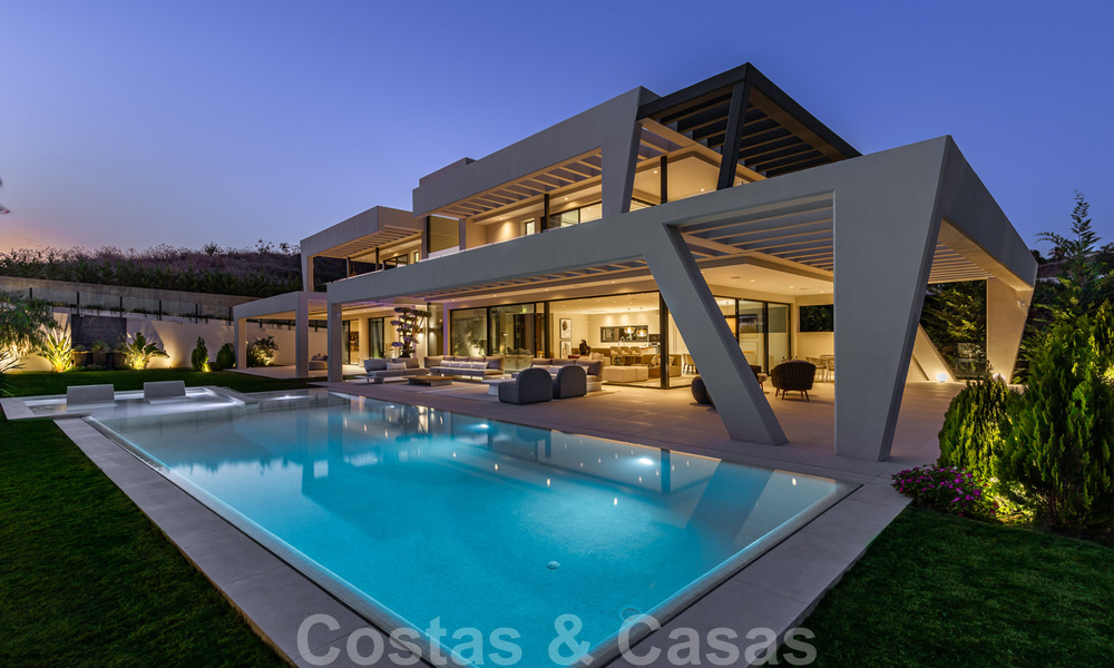 Turnkey, amazing, modern, contemporary villa for sale in Nueva Andalucia, Marbella 39918