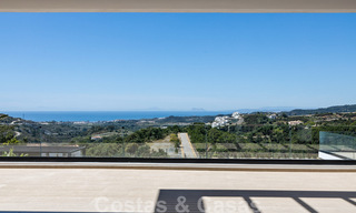 Designer villa for sale with panoramic sea views in a prestigious golf resort in Benahavis - Marbella 40951 