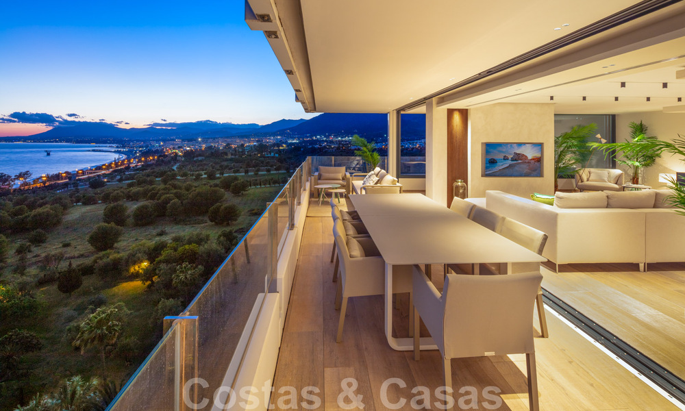 Contemporary, modern, luxury apartement for sale with panoramic sea views in Rio Real, Marbella 41297